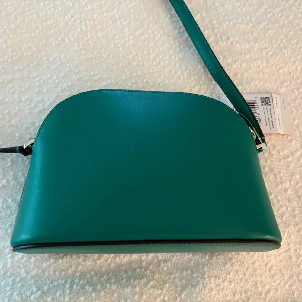 Kate Spade Small Dome Crossbody in Smooth Leather in Wintergreen